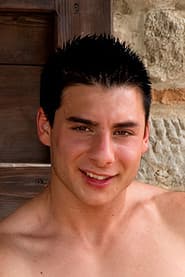 Tano (Lucas Kazan)