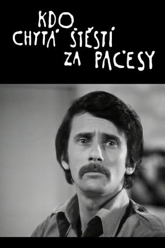 Kdo chytá štěstí za pačesy