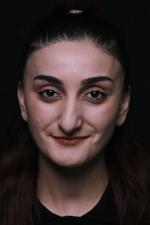 Zahra Araz