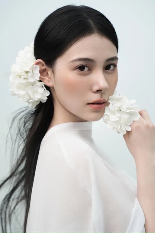 向薇静